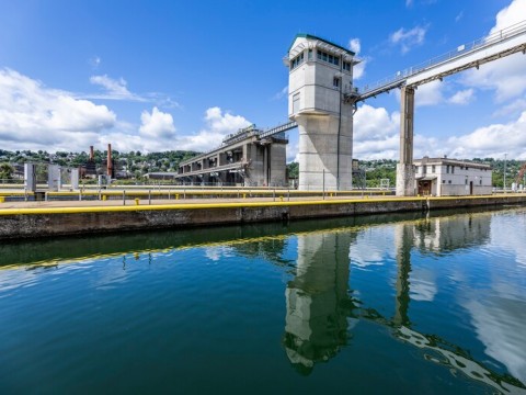 lockage