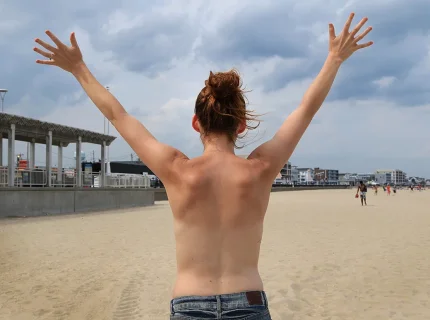 topless