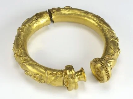 torc