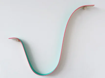 shapelessly