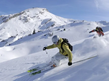 skiing